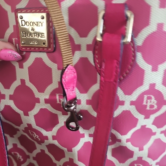 Dooney & Bourke Pink and White Geometric Tote - Picture 5 of 7